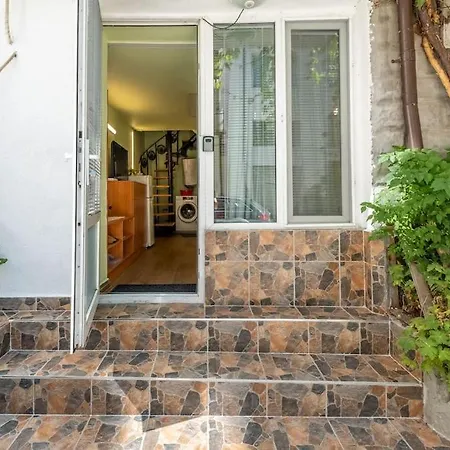 Georgi's Maisonette Apartment *
